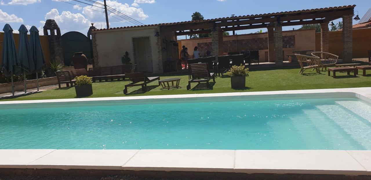 Casa Rural La Piedra De Juana Malpartida de Cáceres Εξωτερικό φωτογραφία