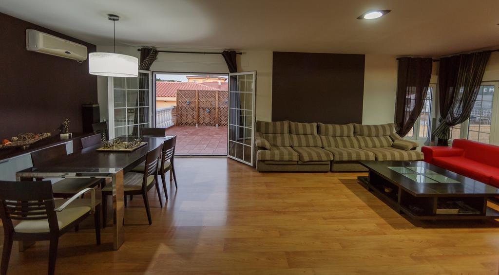 Casa Rural La Piedra De Juana Malpartida de Cáceres Εξωτερικό φωτογραφία