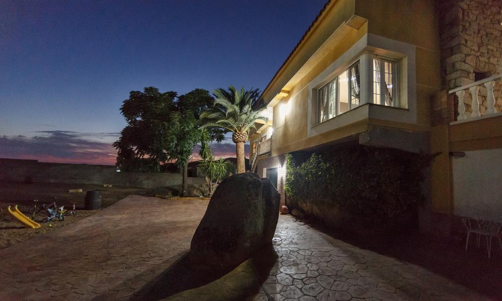 Casa Rural La Piedra De Juana Malpartida de Cáceres Εξωτερικό φωτογραφία